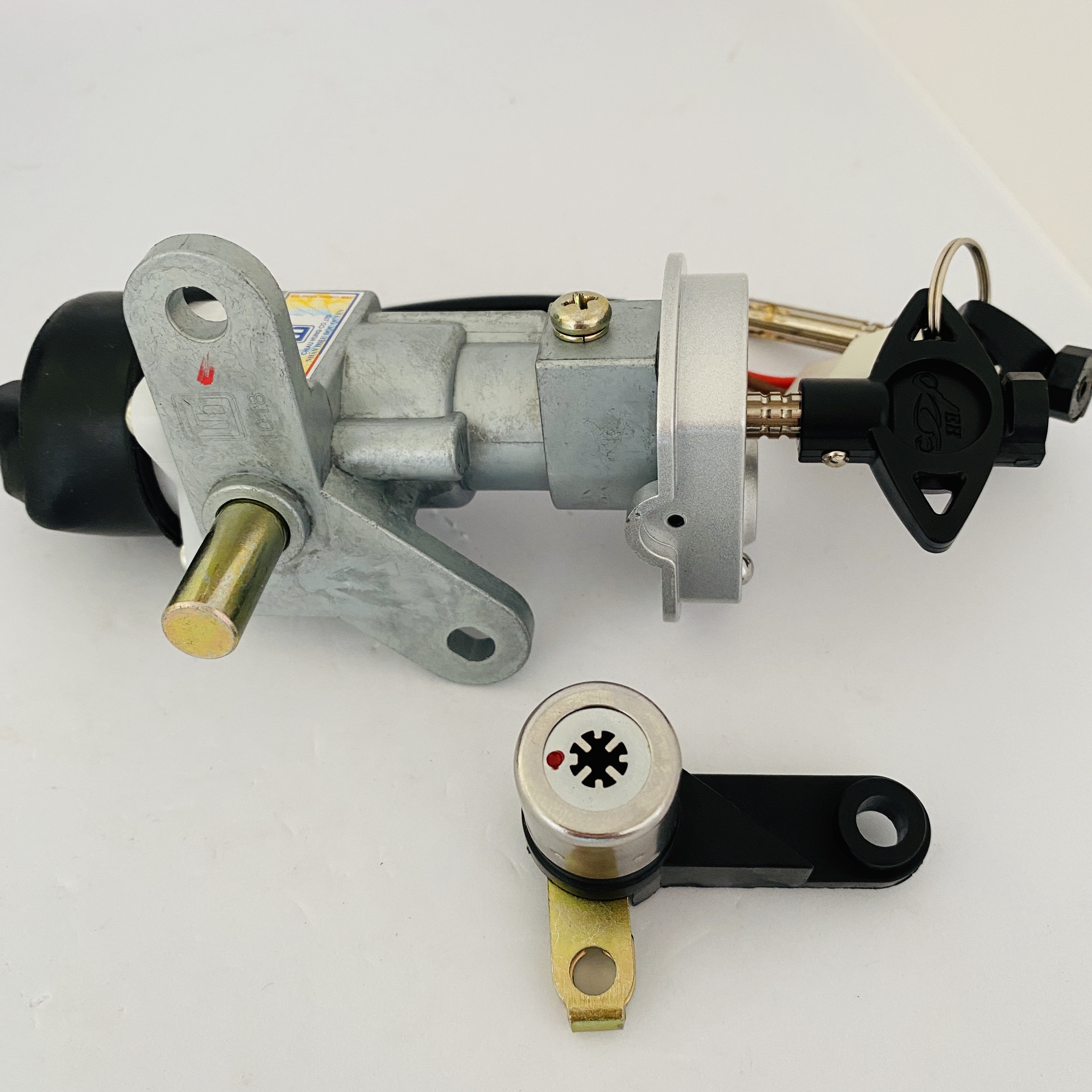 Ổ Khóa Từ 8 cạnh Yamaha Mio / Ultimo
