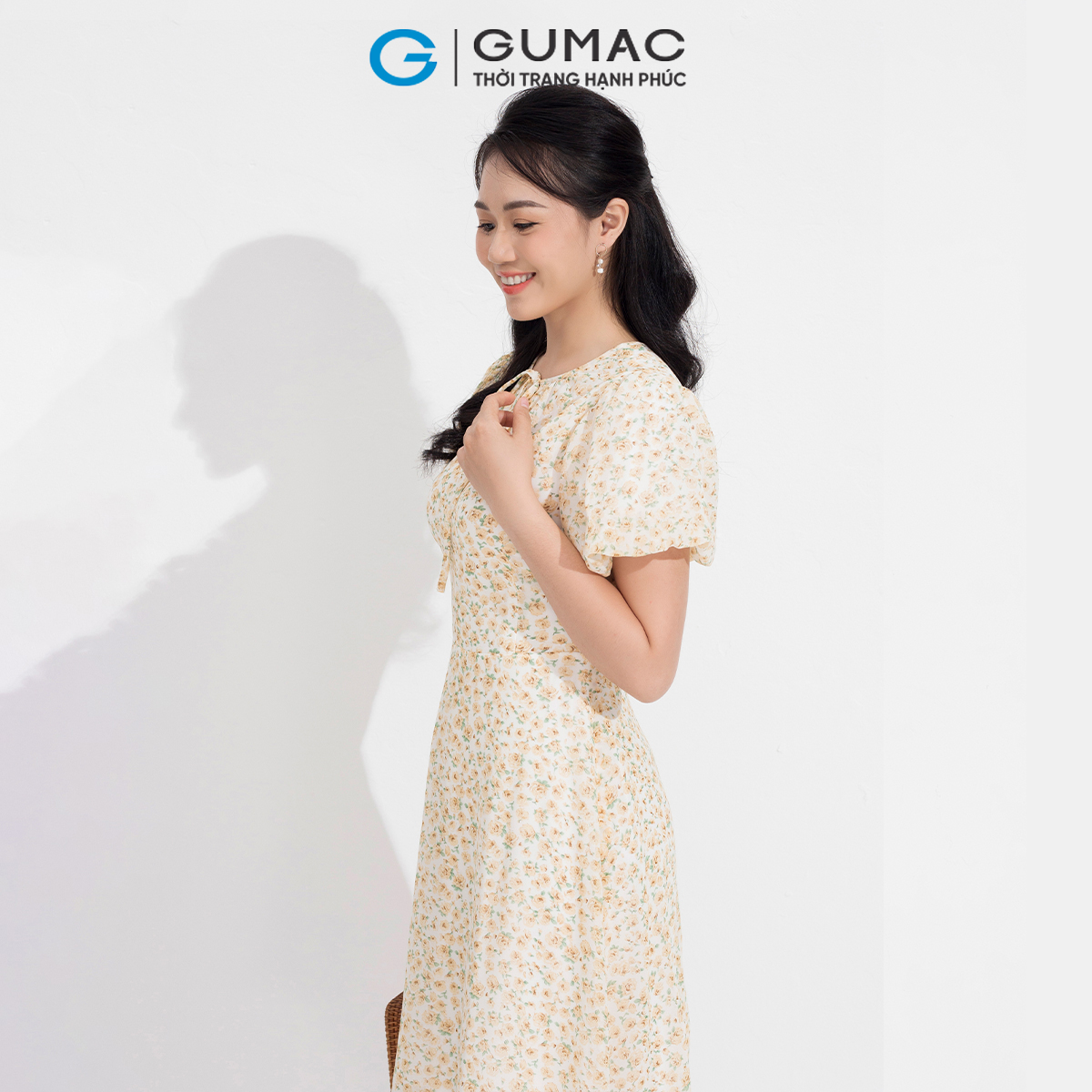 [15 - 17.6 |Voucher 8-15%] Đầm nữ A GUMAC, Đầm nữ hoa nơ cổ DD05083