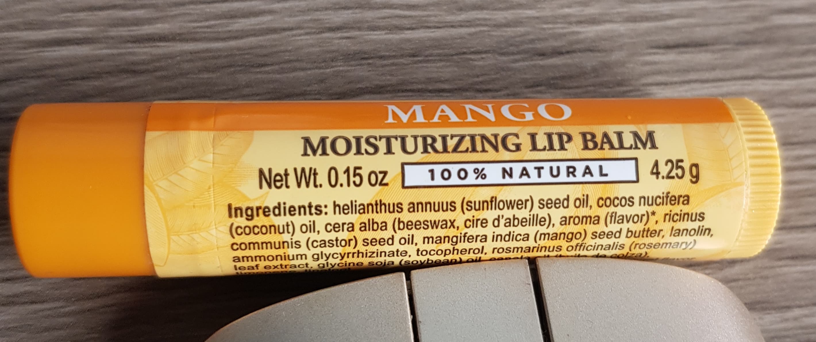Son Dưỡng Môi Burt’s Bees Moisturizing Lip Balm (Mùi Mango)