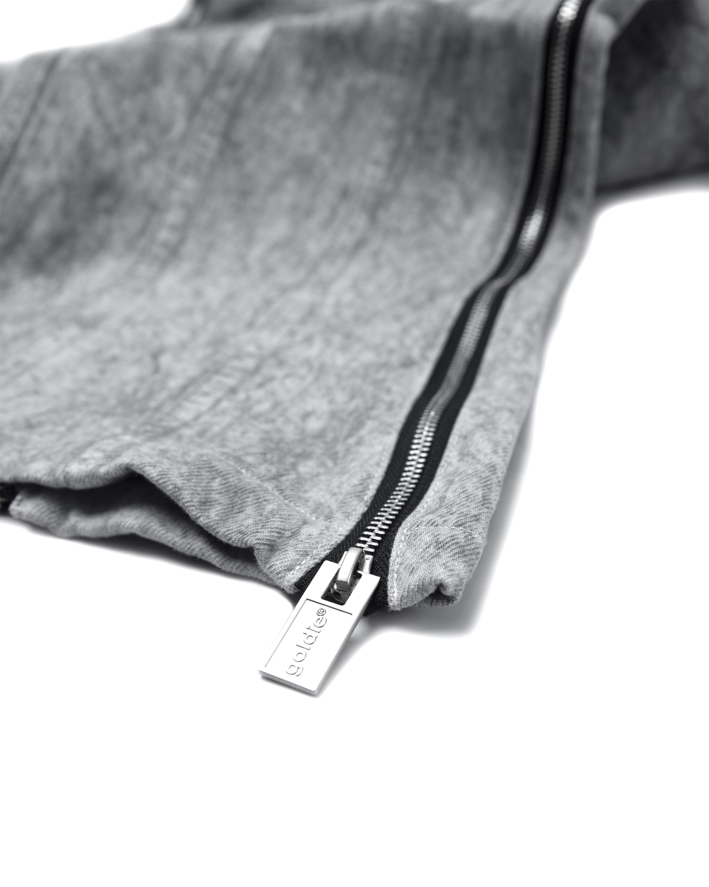 ZIPPED GREY WASHED DENIM PANTS
