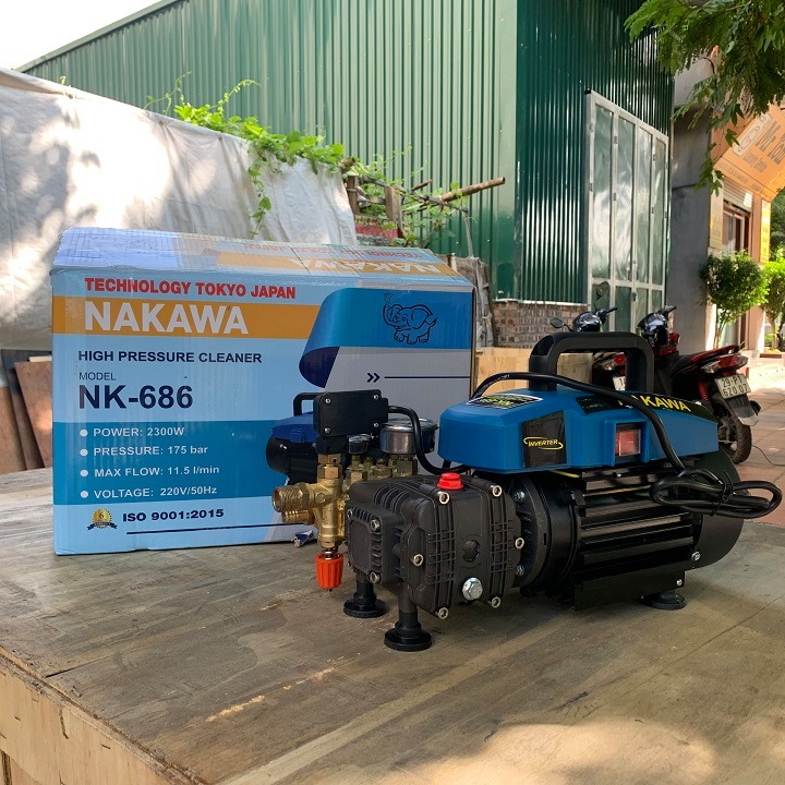 Máy rửa xe gia đình 2300w nakawa nk-686