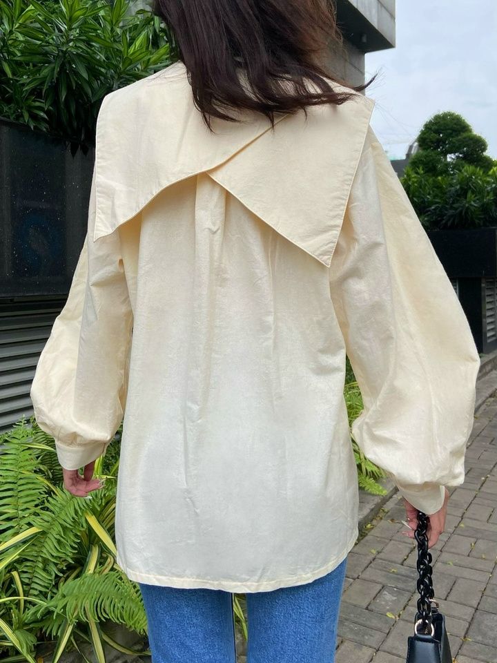 Áo kiểu nữ kem - Lovadova 22B09C001
