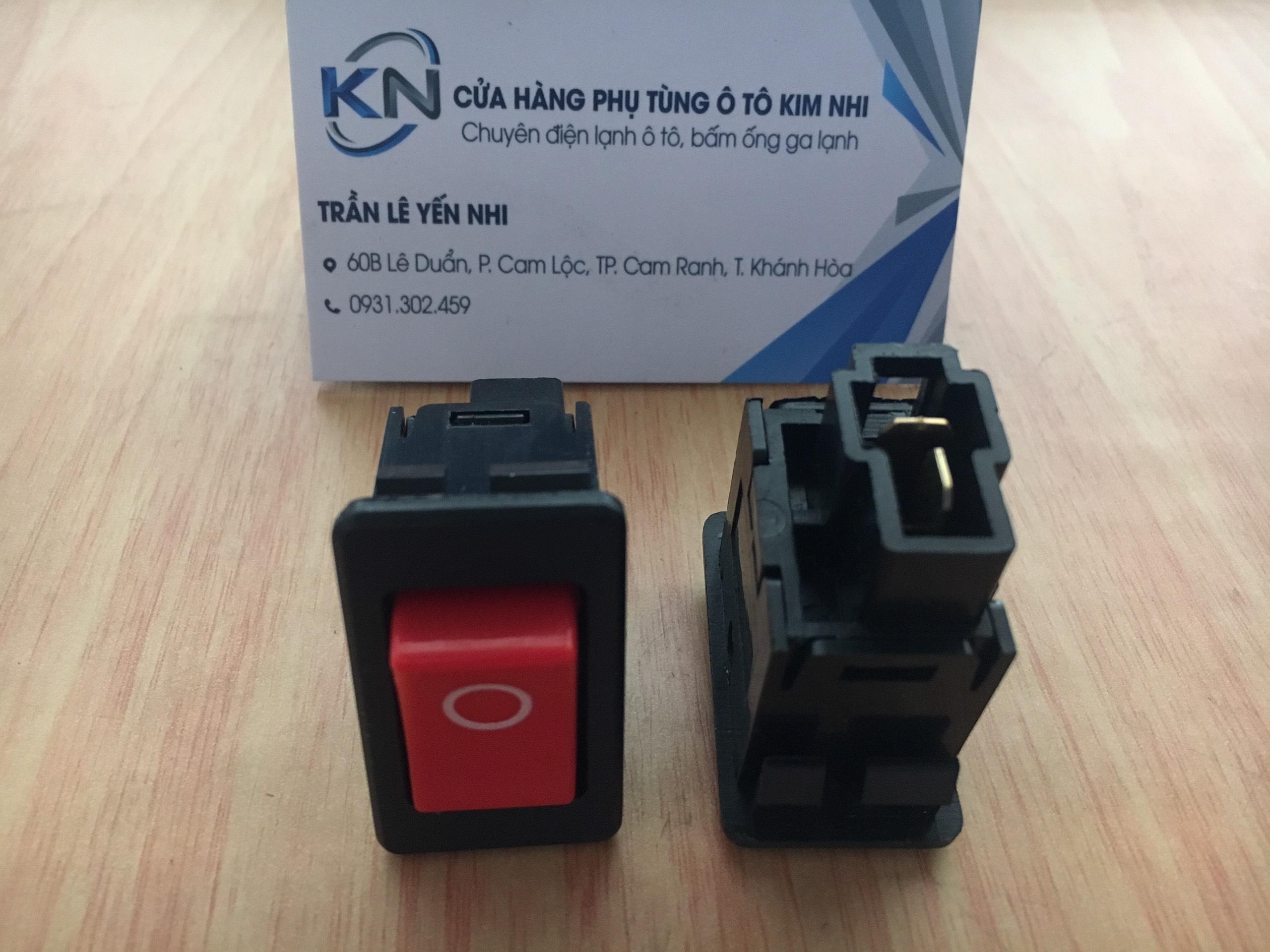 Công tắc điện nhỏ xe hơi, xe tải, xe khách