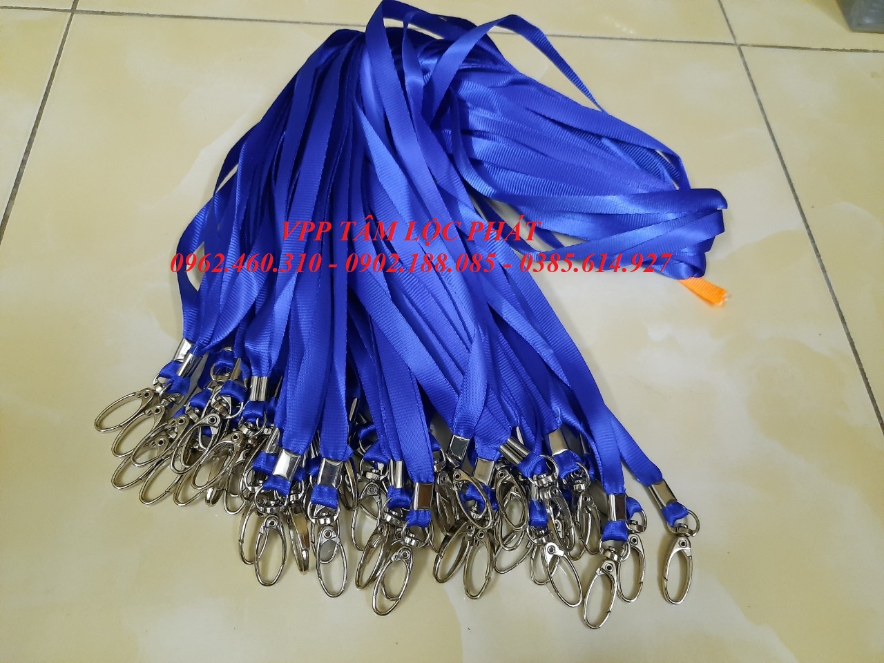 Sỉ 50 DÂY ĐEO THẺ LỤA MÓC SẮT, bản rộng 1cm (HÀNG LOẠI 1 SÁNG BÓNG, BỀN ĐẸP)