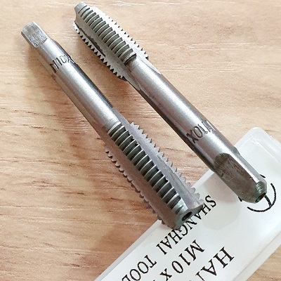 BỘ 2 CÂY VÍT TARO REN TRONG CẦM TAY SIZE M10