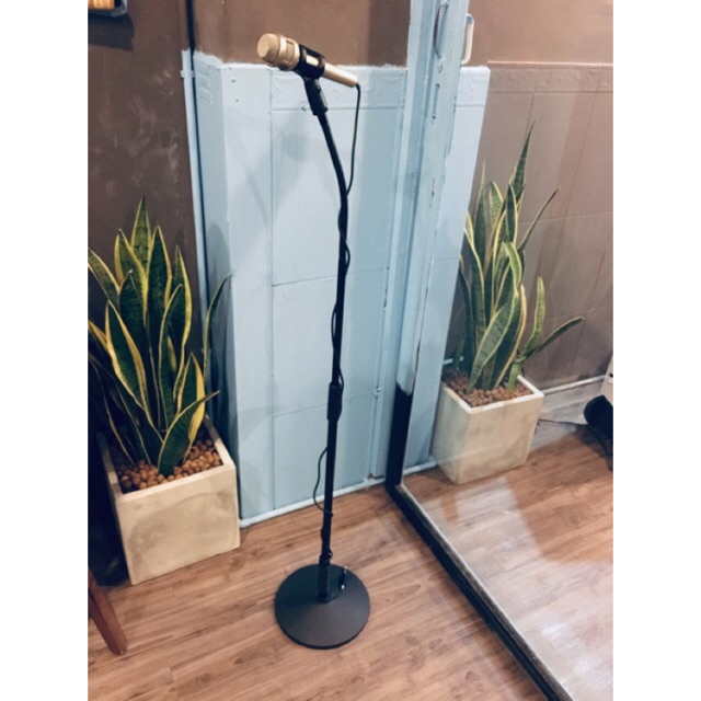 Chân micro đứng 213