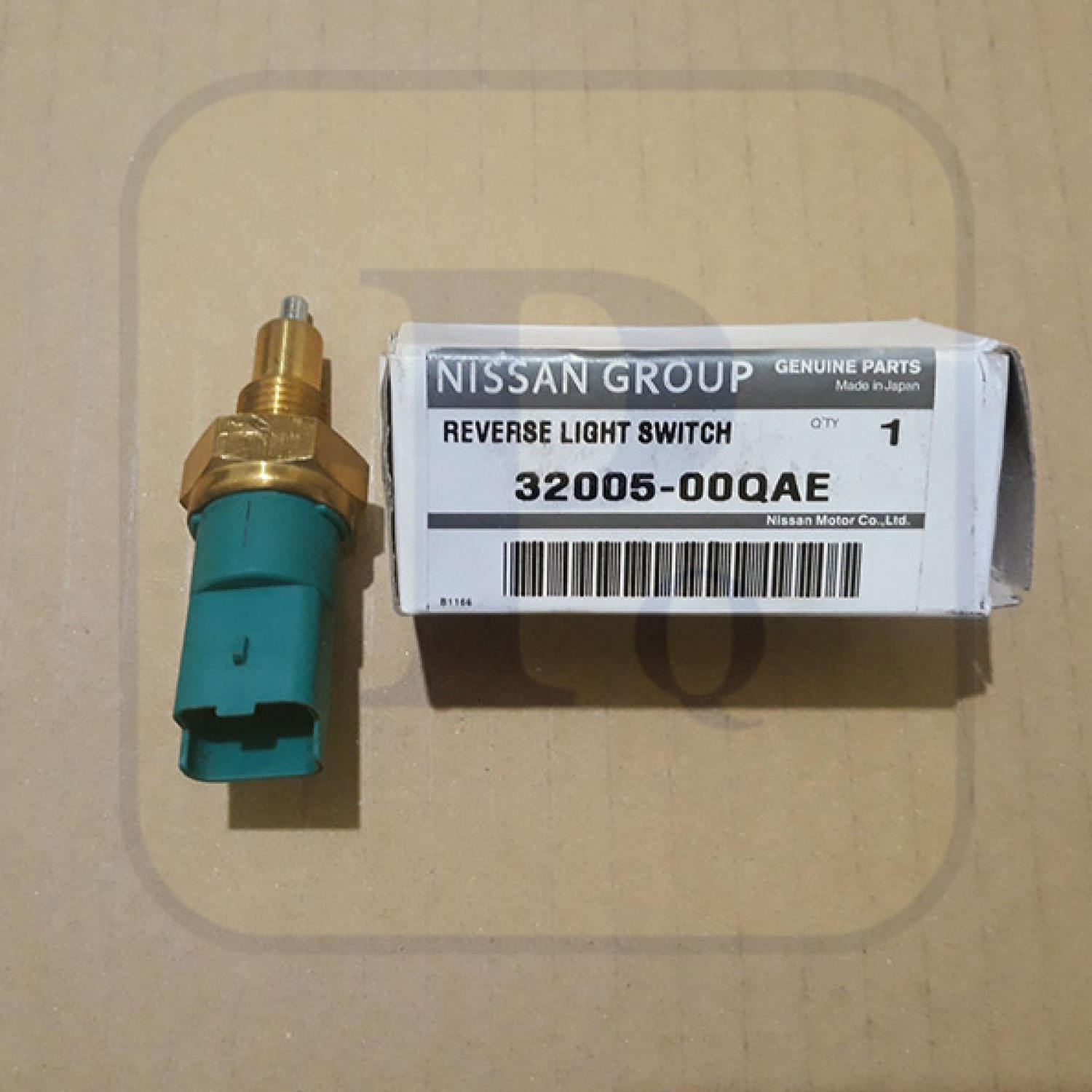 CÔNG TẮC ĐÈN LÙI NISSAN SUNNY