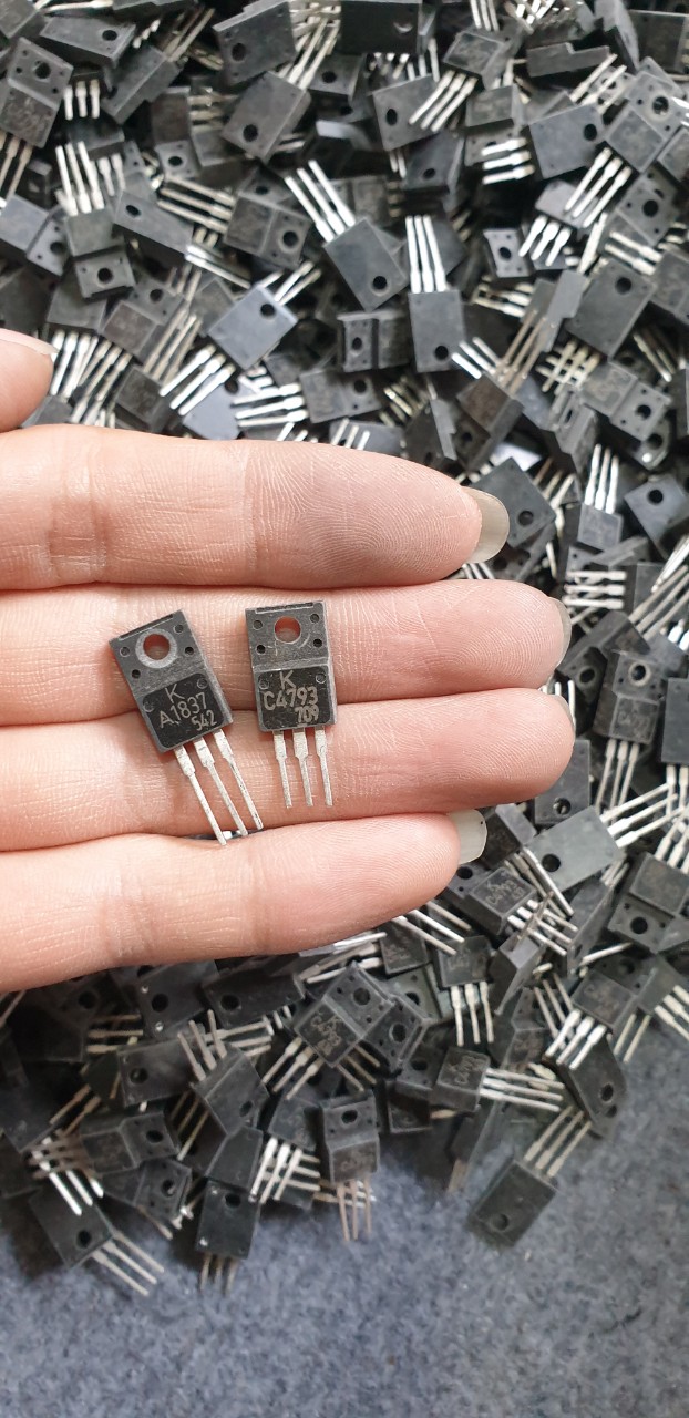Cặp transistor đệm A1837+C4793 tháo máy loại tốt