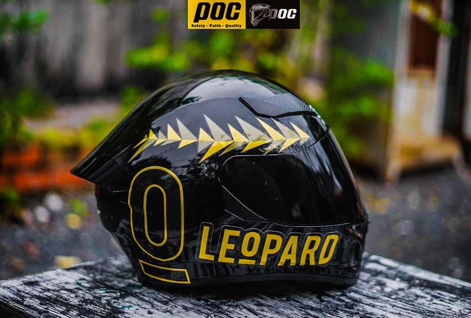 Tem dán nón bảo hiểm Leopard vàng