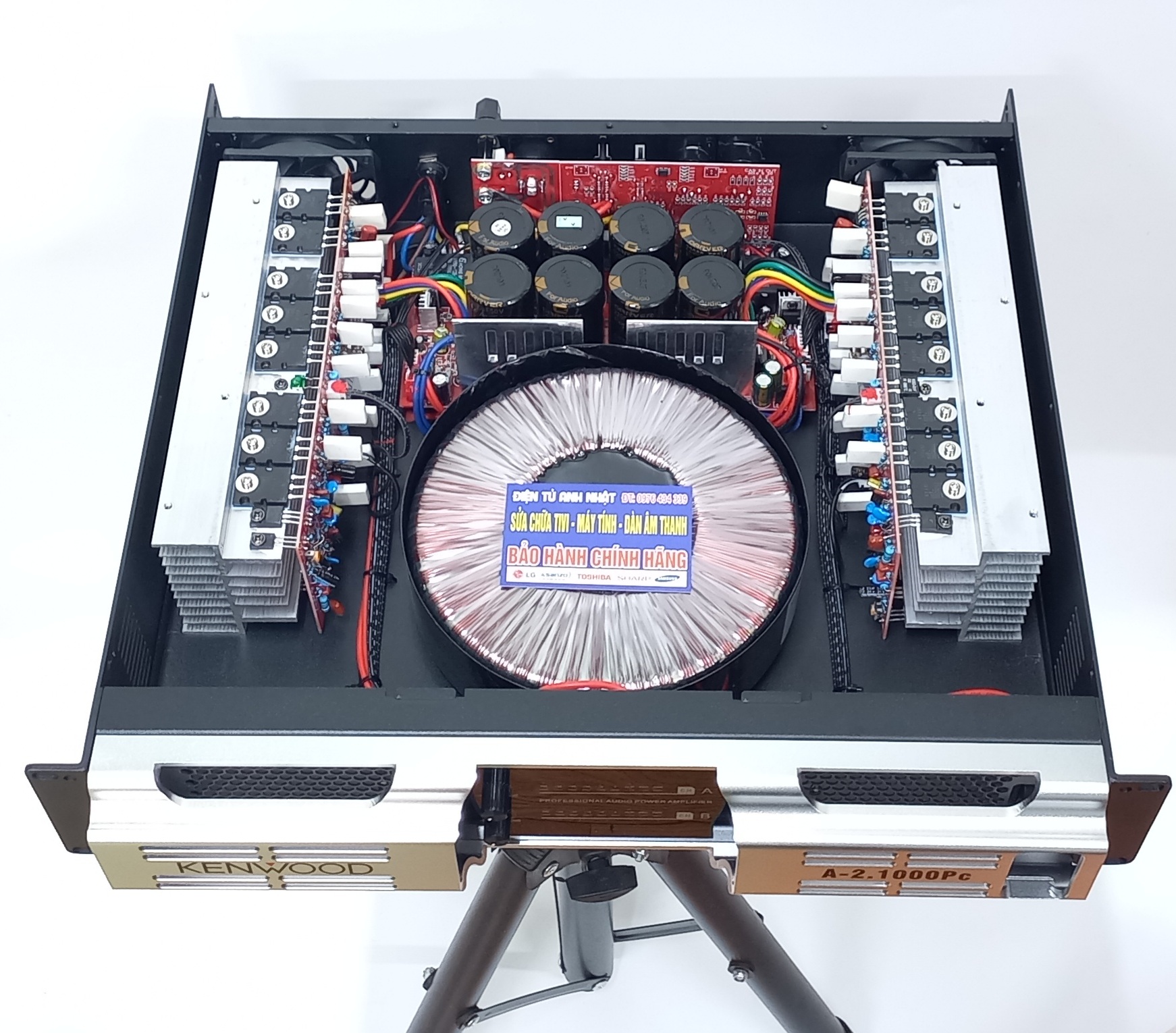 Quạt Mini Đeo Cổ -3D gió siêu mát thế hệ mới