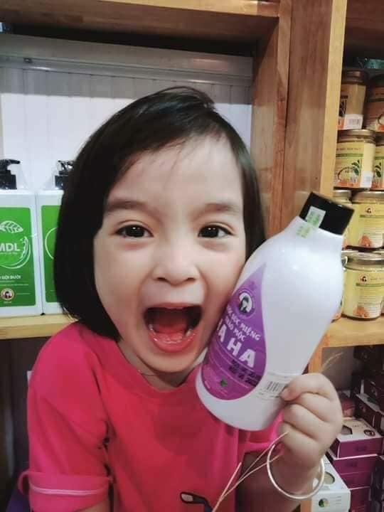 NƯỚC SÚC MIỆNG THẢO MỘC HAHA TRẦN MAO