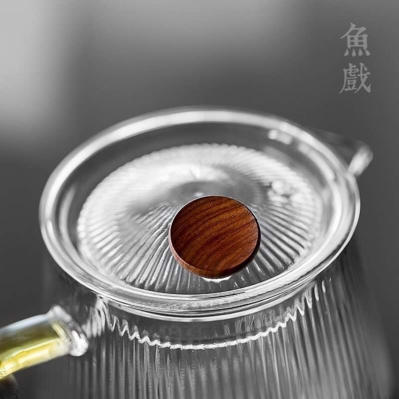 Bộ ấm + chén trà thuỷ tinh decor vân sọc sang trọng