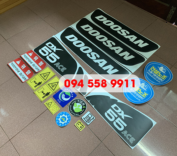 3 Tem máy xúc Doosan DX55ACE