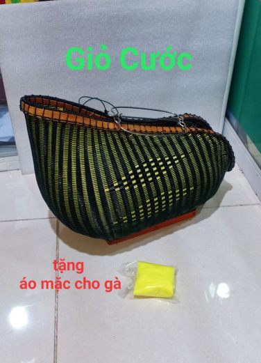 Giỏ  Đựng Gà chọi, tre