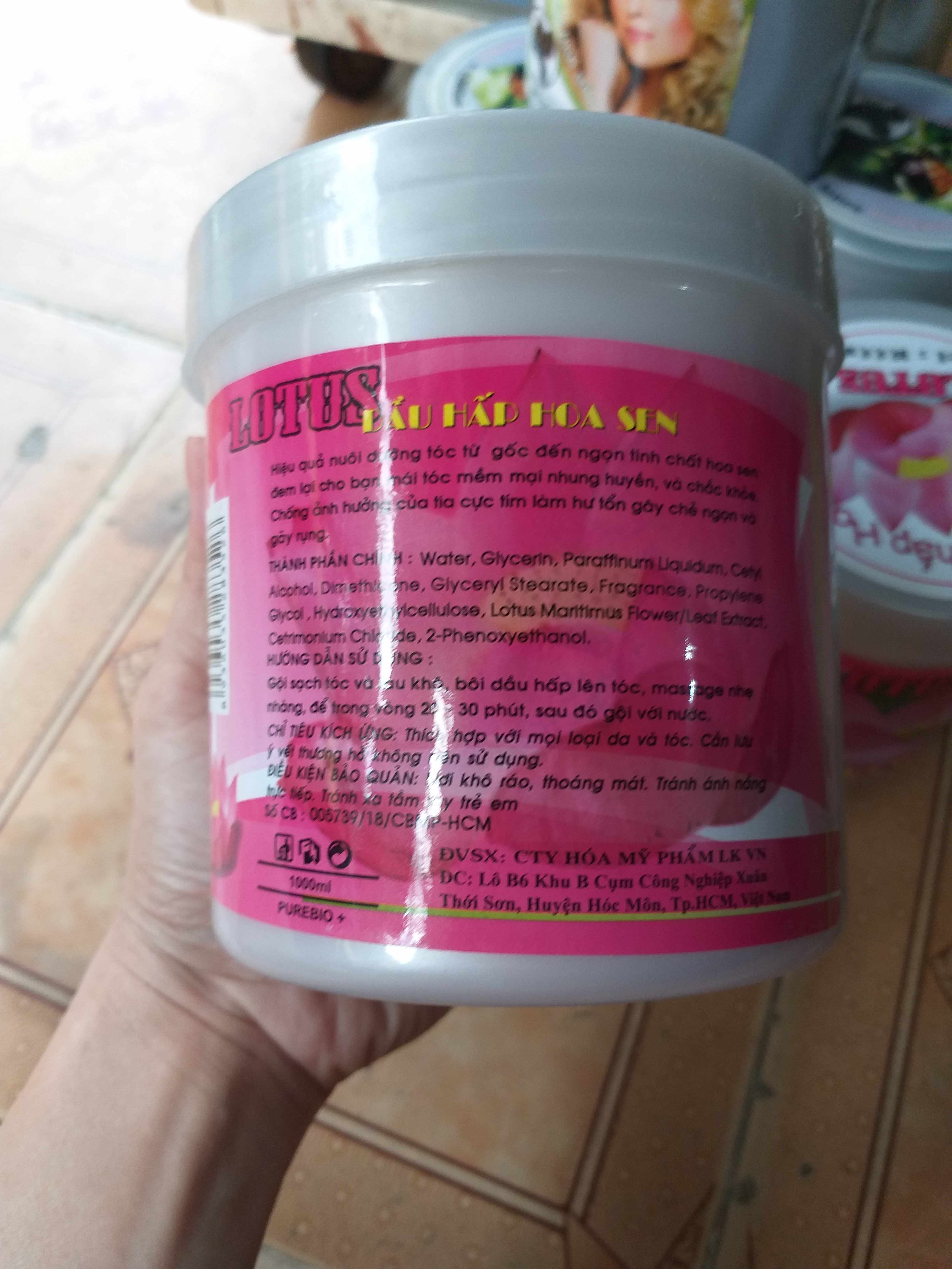 Dầu hấp dưỡng tóc hoa sen 1000ml