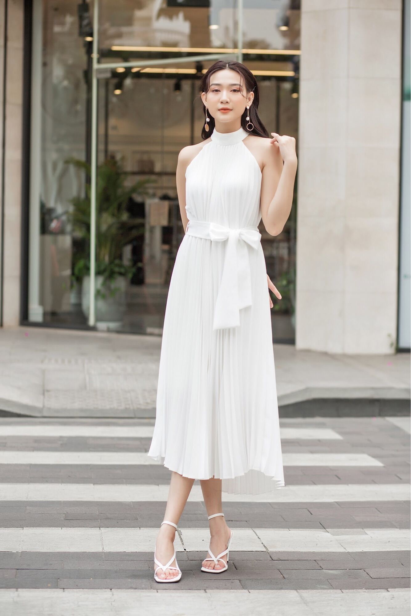 Clothesrack - Vacation Dress - đầm cổ yếm dập ly