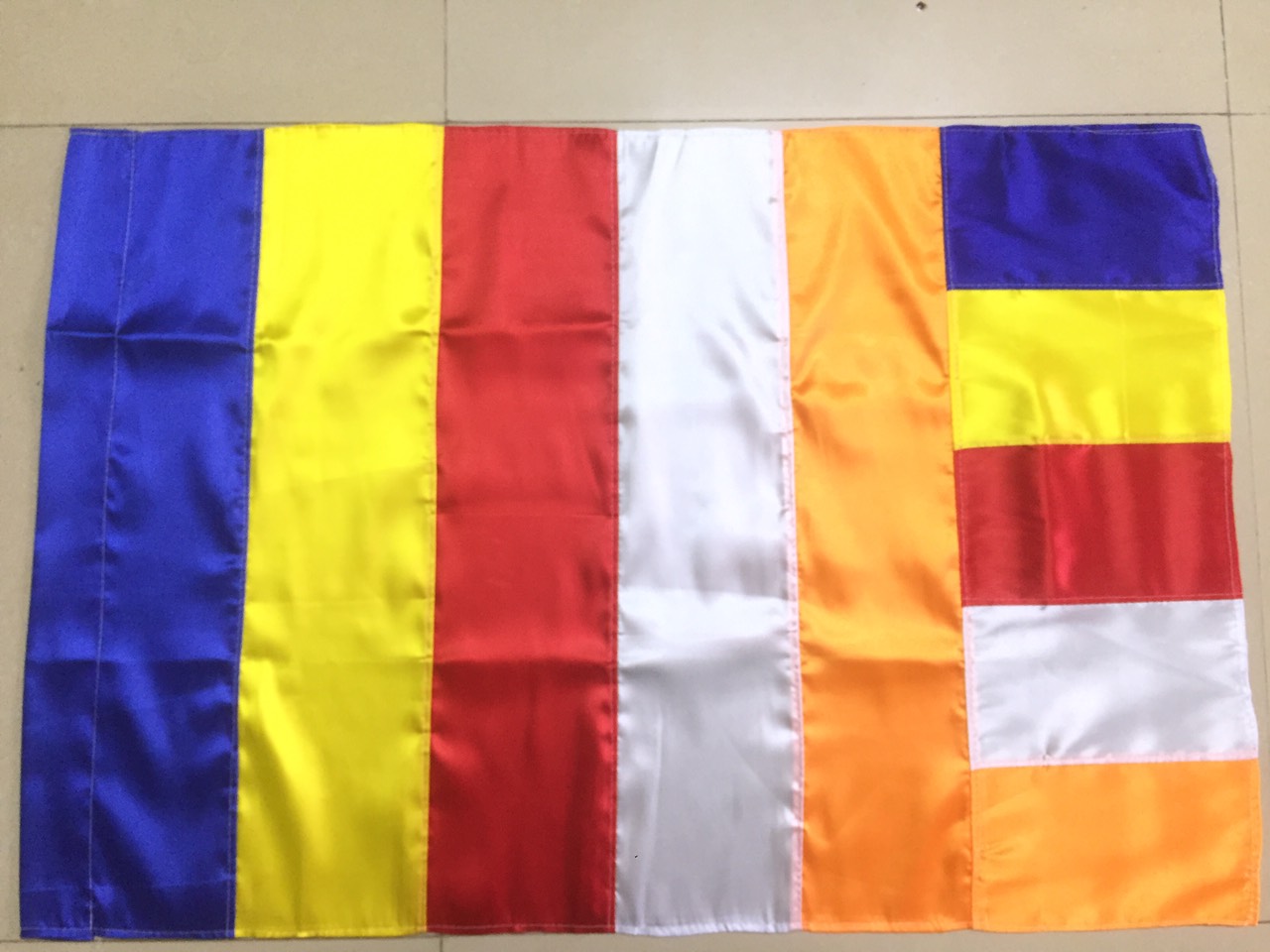 Cờ Phật Giáo kích thước 0.8x1.2m