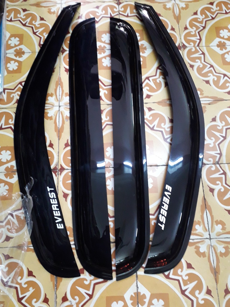 Set vè rain cover black car Ford Everest 2005-2015