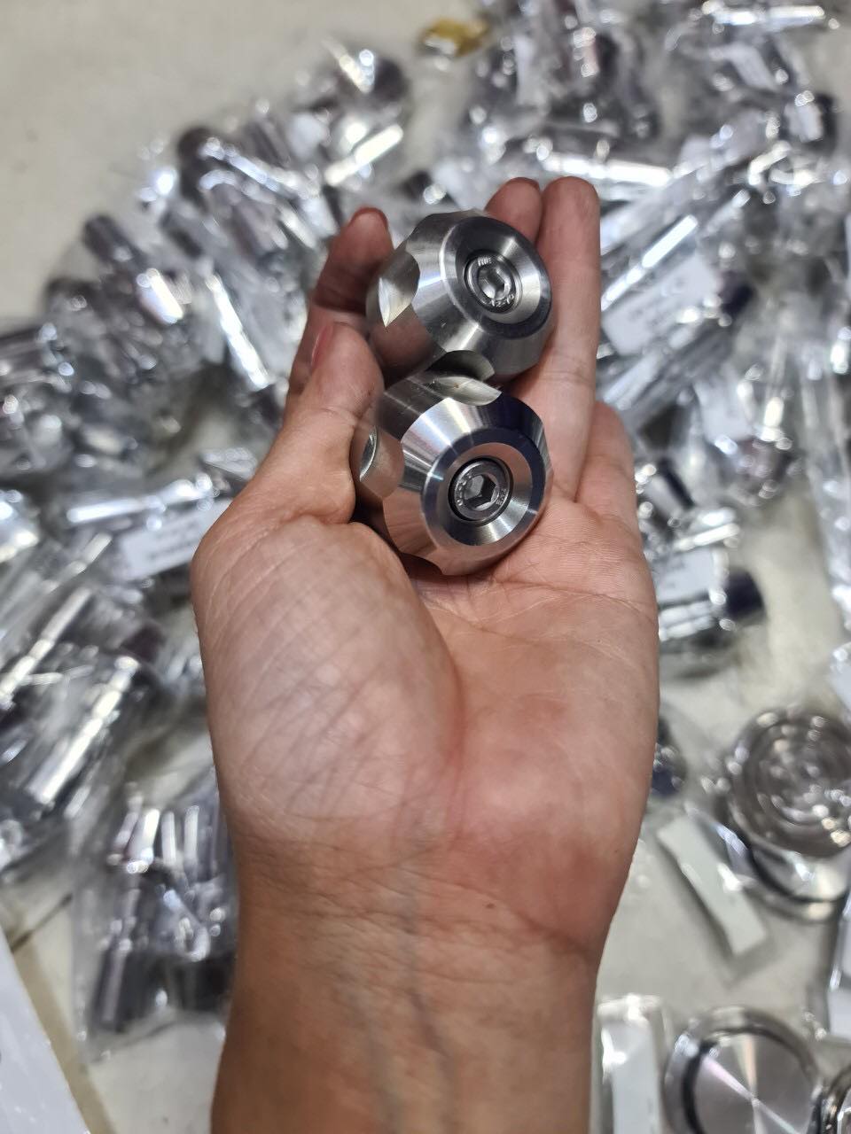 Cặp gù thái inox cnc 304 siêu đẹp ( mọi xe )