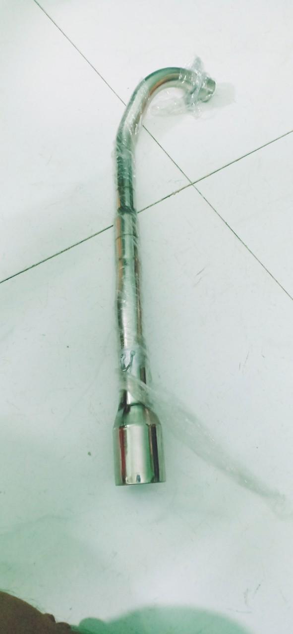 Cổ pô Sirius gắn lon
