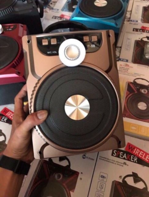 Loa bluetooth hát Karaoke Xách tay P87 P88 P89 tặng kèm Micro