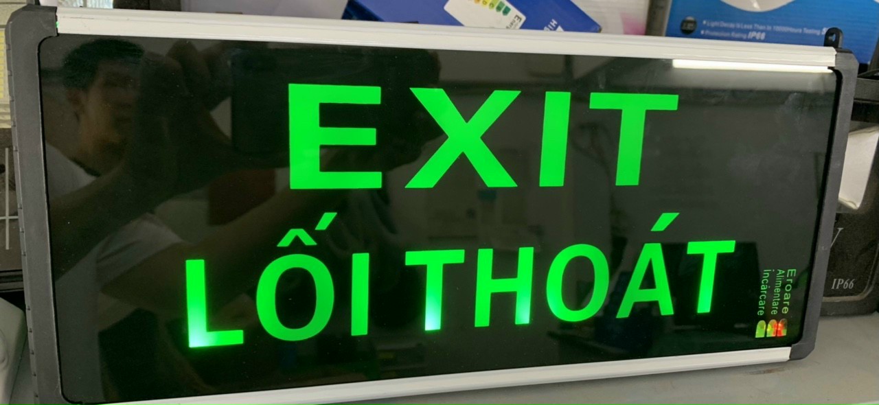 Đèn Exit lối thoát đèn chỉ dẫn khẩn cấp