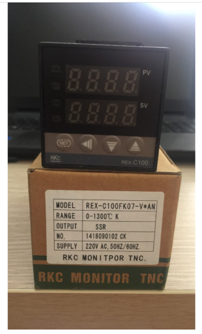 Đồng hồ nhiệt RKC C100, C400, C700, C900