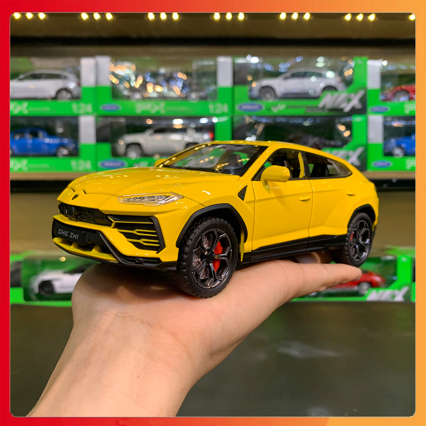 MÔ HÌNH XE LAMBORGHINI URUS TỈ LỆ 1:24 HÃNG CHEZHI