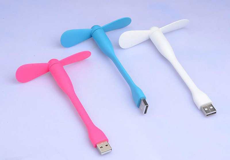 Quạt Mini 2 Cánh Dùng Nguồn USB Uốn Dẻo (Đen) .