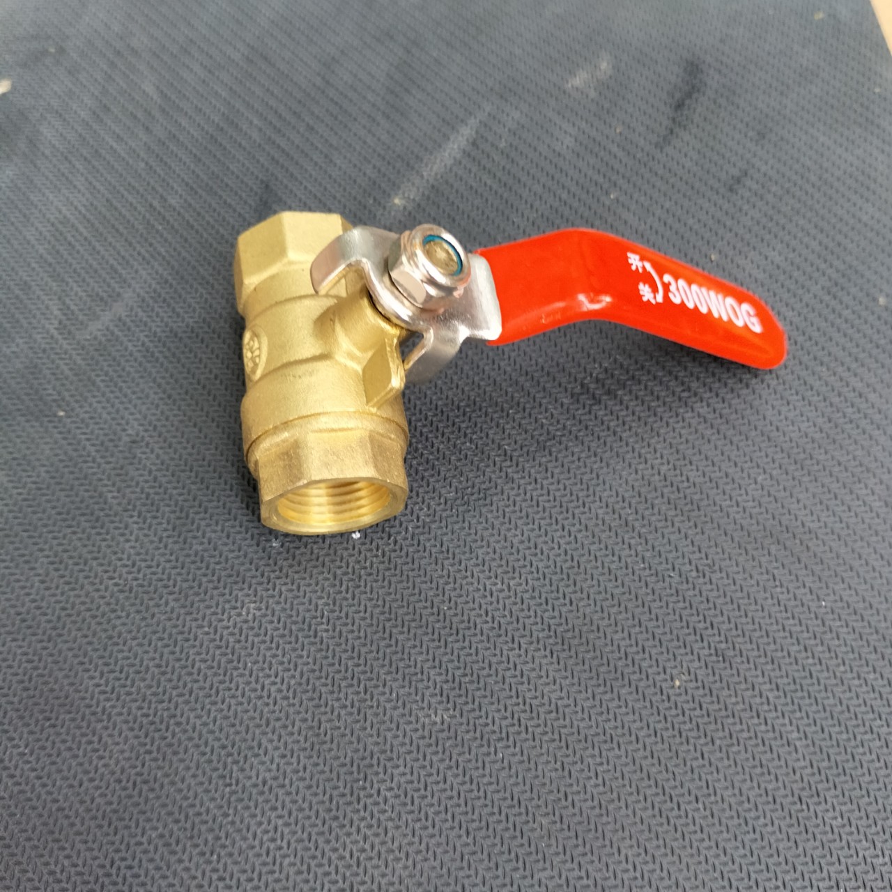 Van bi hai đầu ren trong 17mm-3/8'