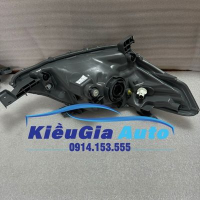 Đèn pha Toyota Innova 2012-2015