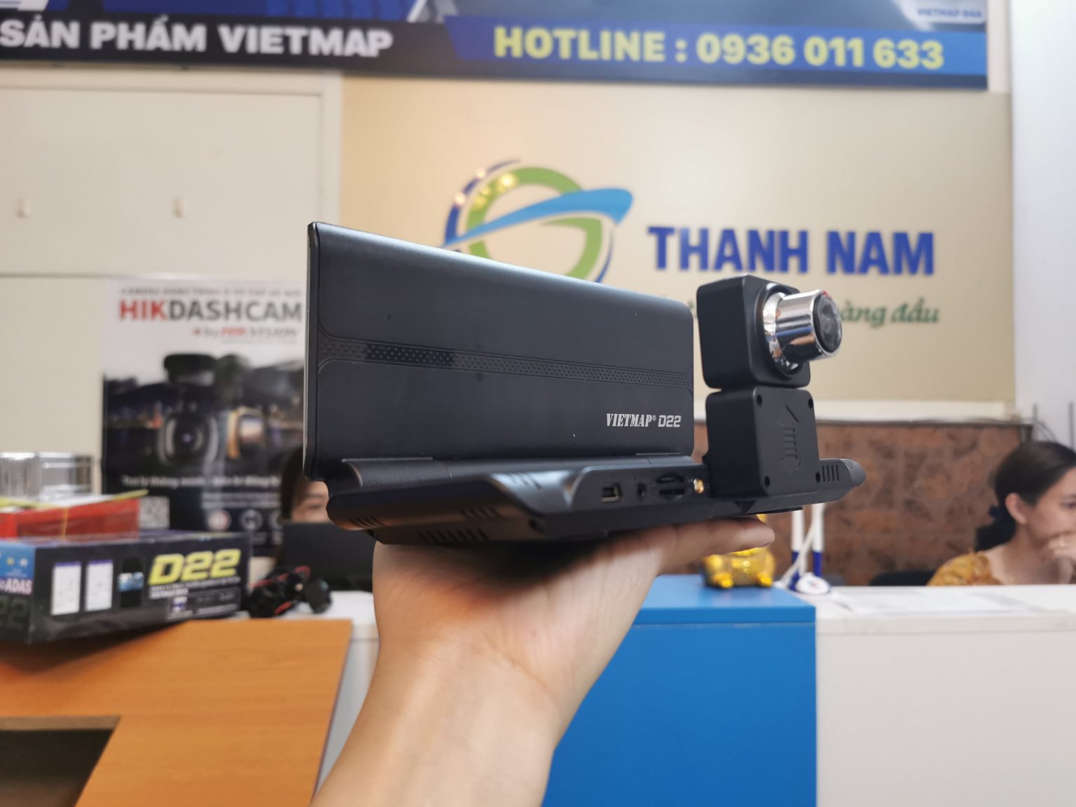 (Tặng thẻ 64G+Miễn phí lắp đặt) Camera hành trình Vietmap D22,Có Wifi, GPS, 4G, Đặt Taplo