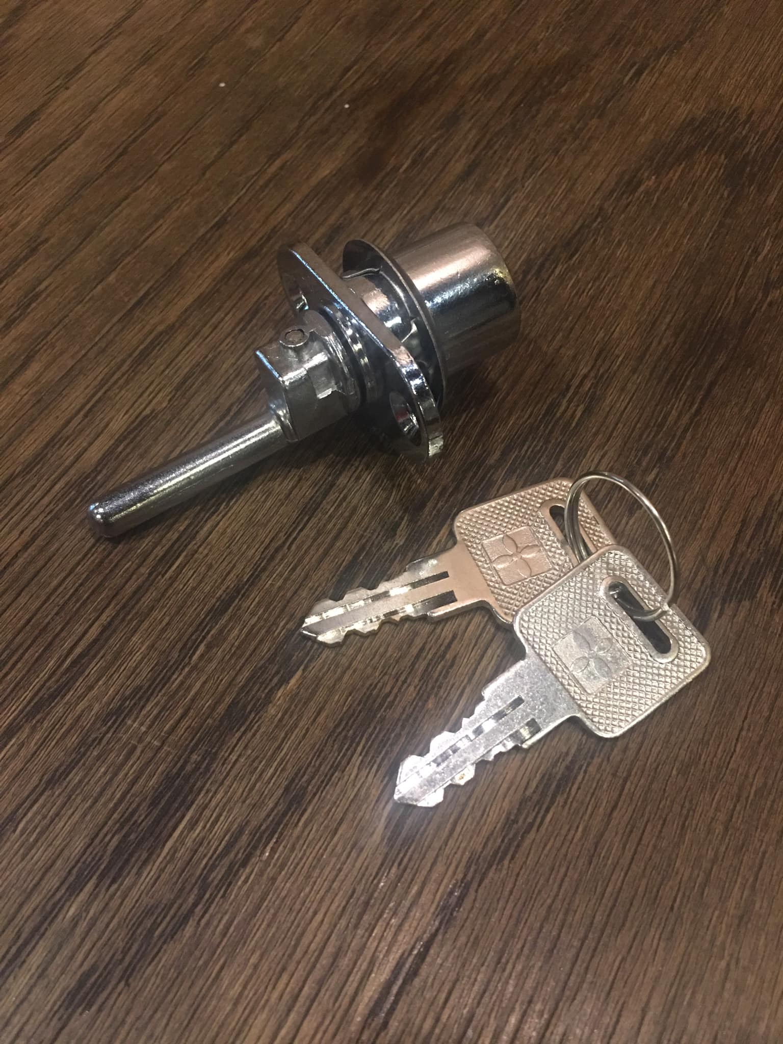 [HCM]Khóa tủ gỗ 3 ngăn Xiehe