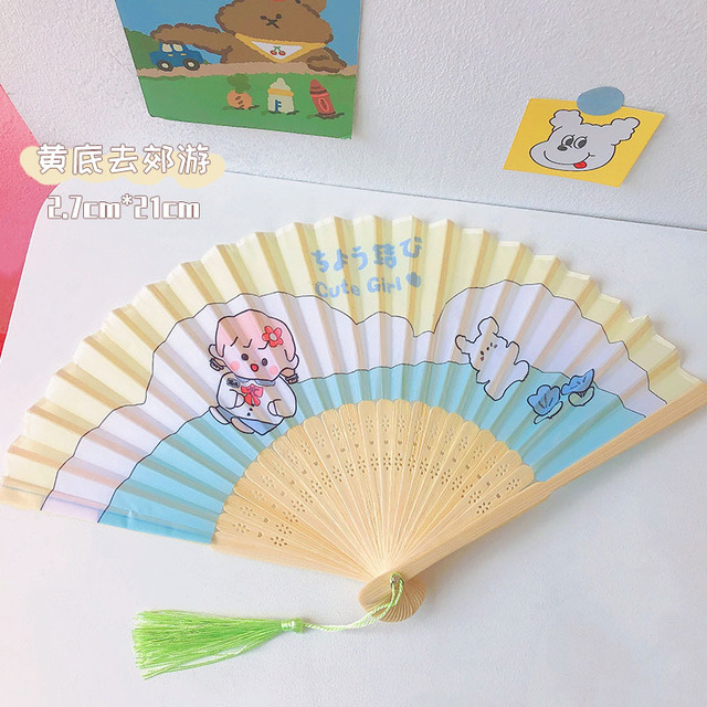 Quạt cầm tay dễ thương chất liệu gỗ lụa SUNNYSTORE