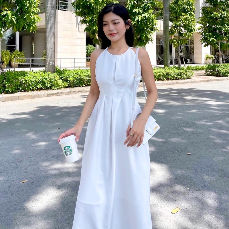 [Nhập mã LAZFASHION34-giảm 15% tối đa 99k/600k]SAP-Đầm dài cổ yếm thanh lịch