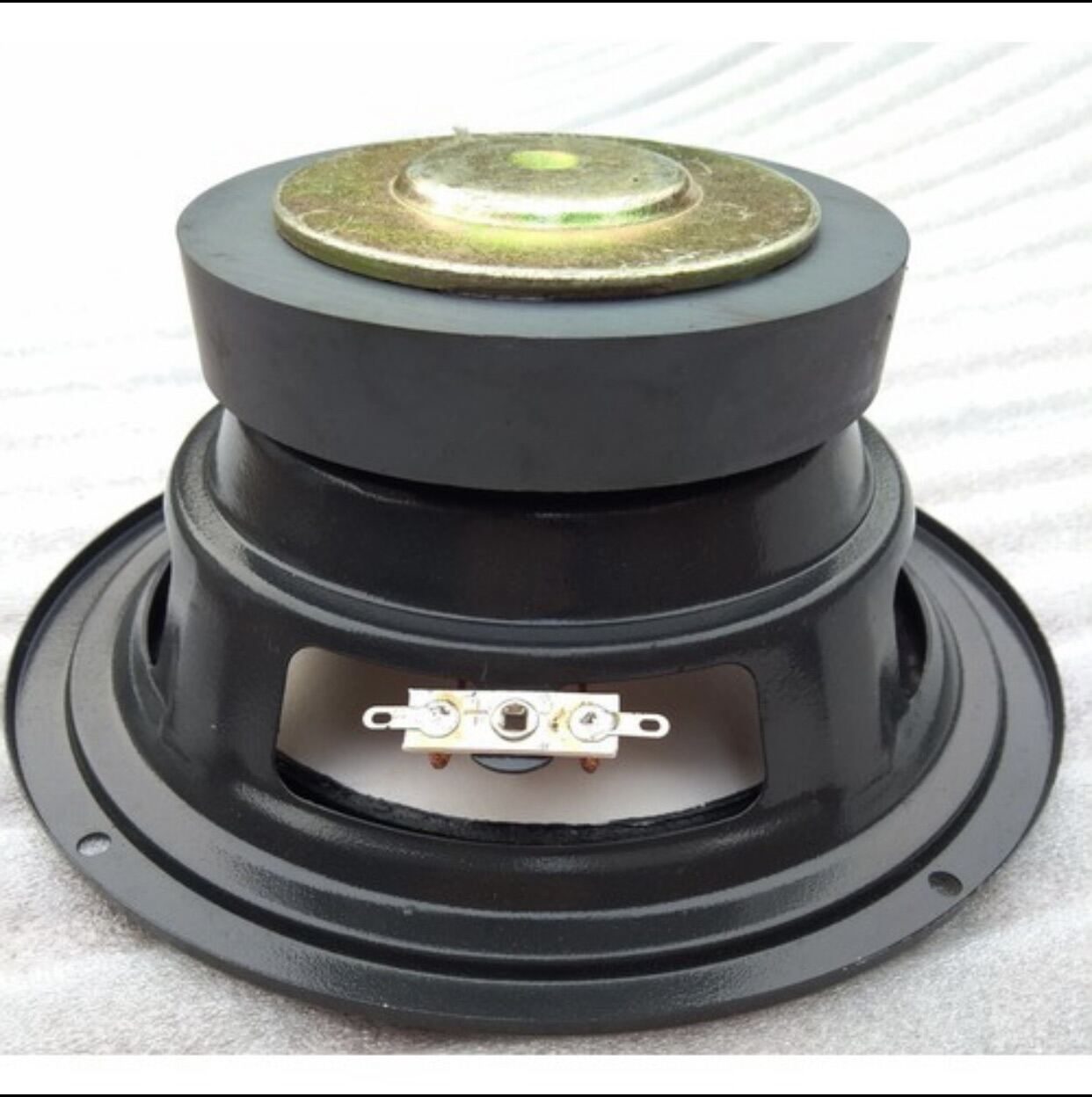 LOA BASS 16 NAM CHÂM 100 - GIÁ 2 CỦ
