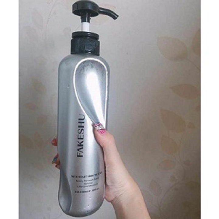 Hấp Lụa Tơ Tằm FAKESHU Siêu Mềm Mượt Tóc 618ML- Nhật Bản