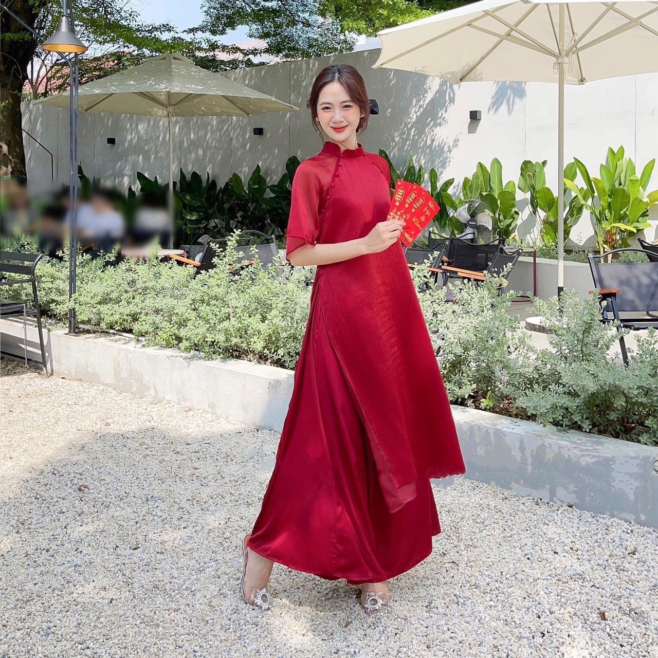 Áo dài cách tân Vải tơ 4 tà tay loe cổ lệch thiết kế
