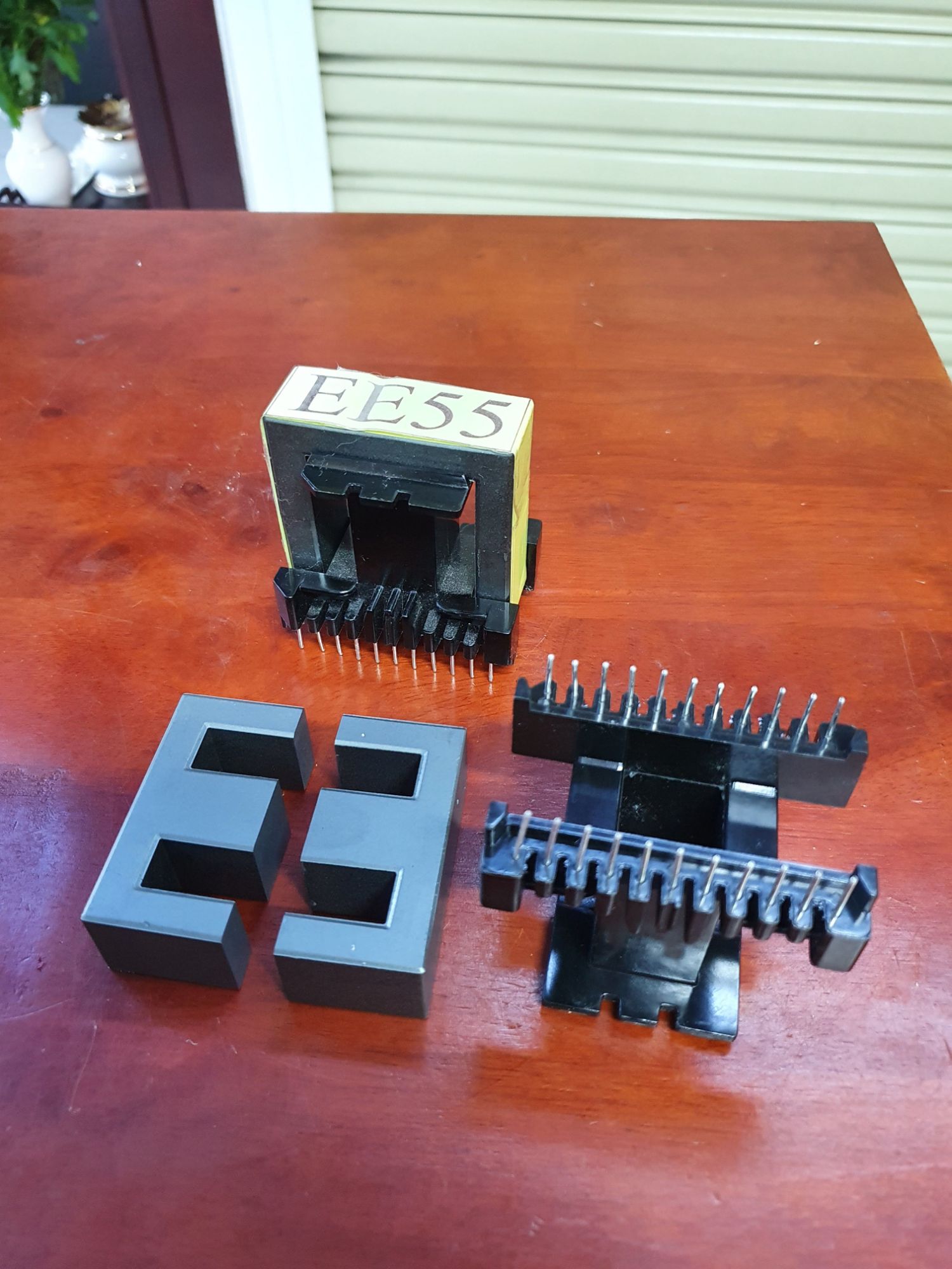 FERRITE CORE (Biến áp xung) EE55 ĐỨNG (11+11) CHÂN