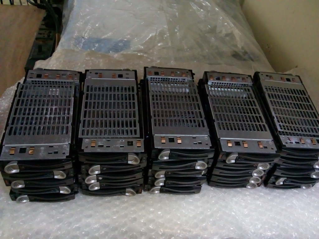 Tray ổ cứng 2.5" Dell C6100/C6220 server