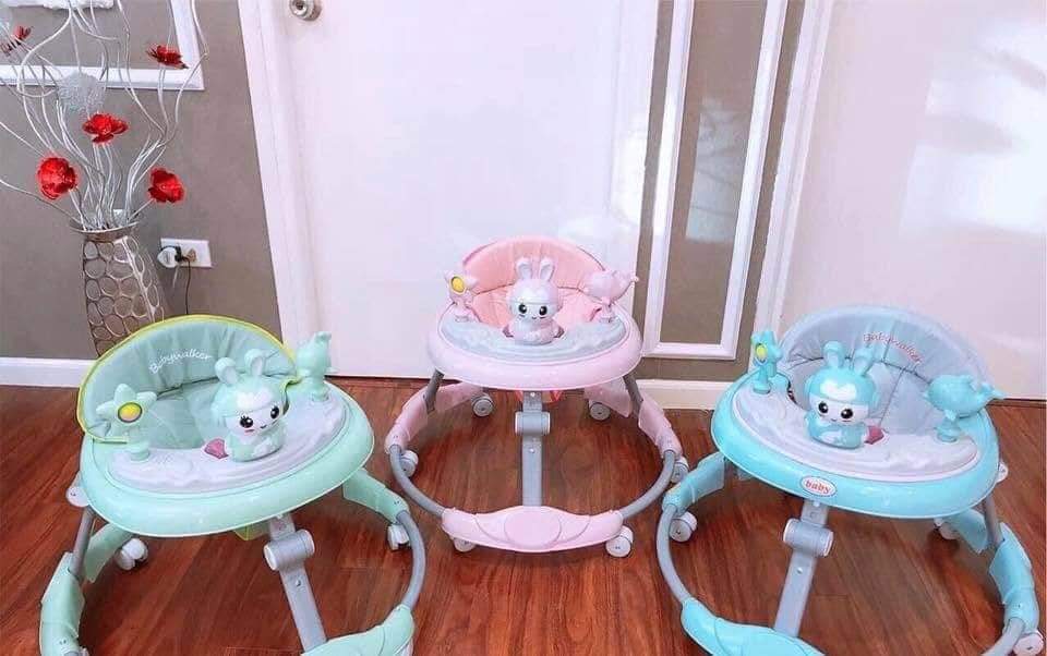 Xe tròn tập đi hình đầu thú