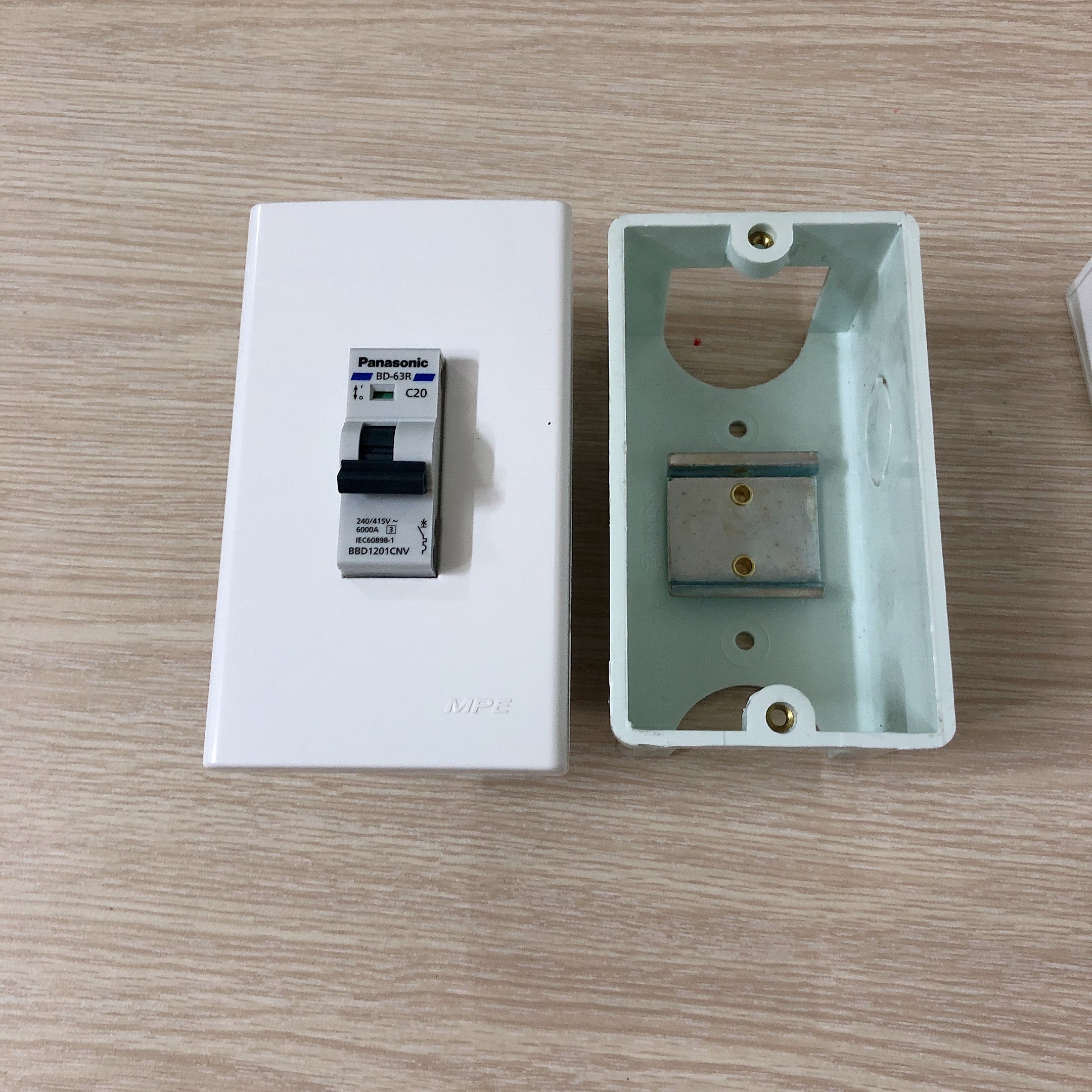 [HCM]Cầu dao tự động -loại 1 cực SINO