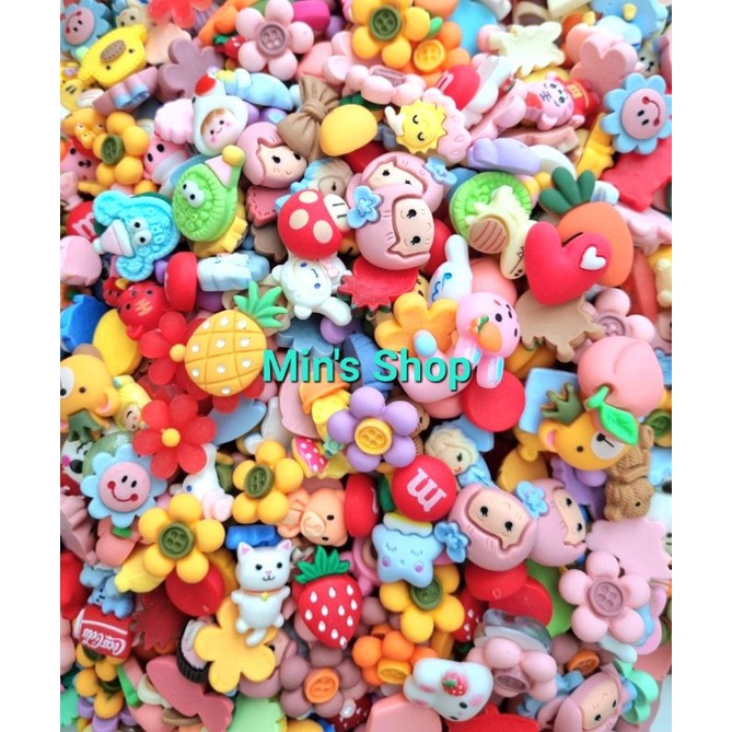 Set 10 charm  nhiều mẫu lựa chọn.