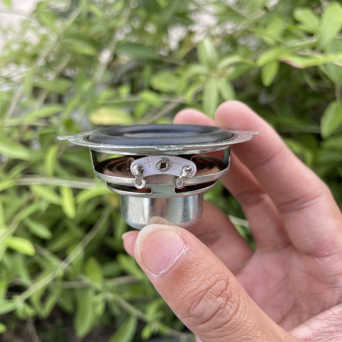Củ loa toàn dải Ktech 2 inch 4R 8W từ neo