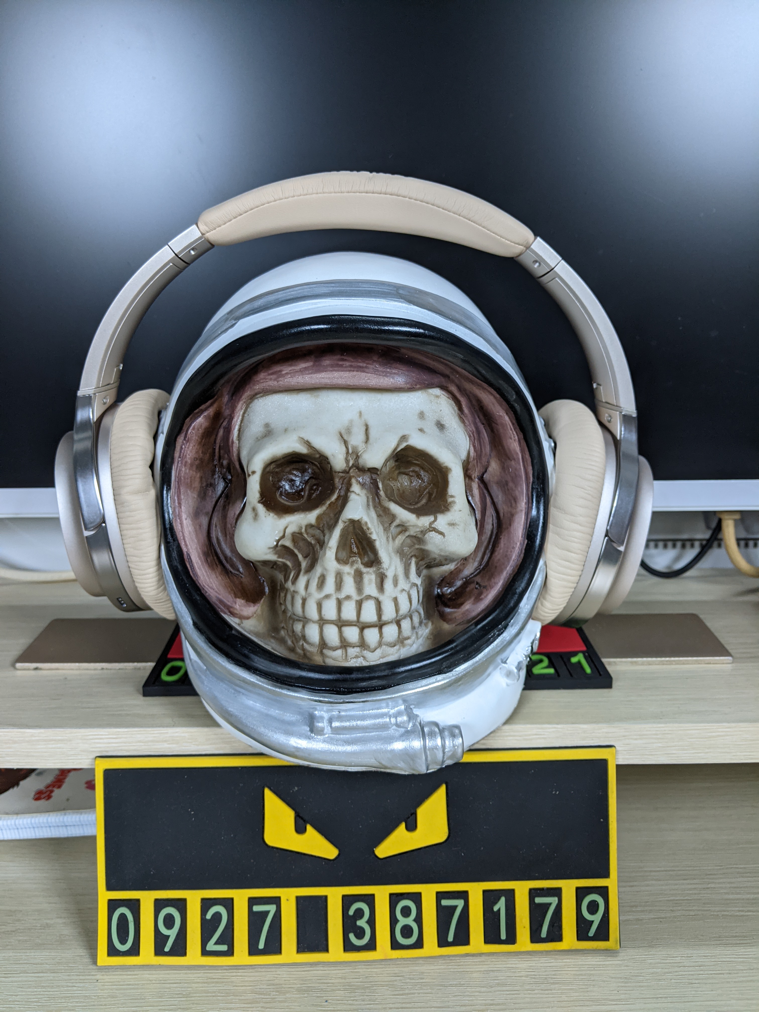 Chân đế treo tai nghe - để khăn giấy, mắt kính, nón - Giá treo tai nghe - Headphone Stand