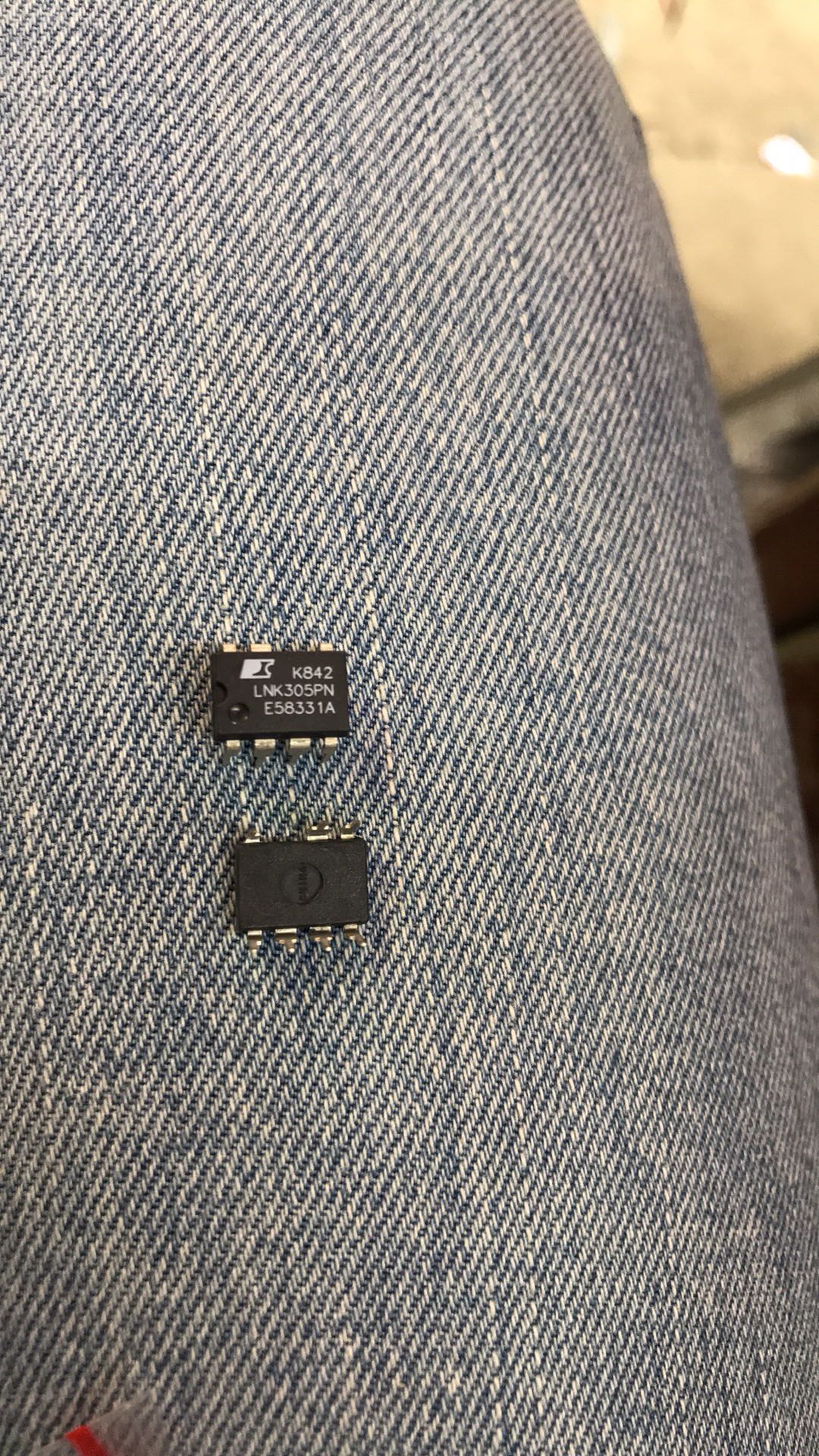 5 con ic nguồn 7 chân LNK305 - LNK305