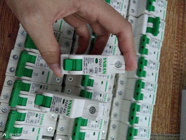 Aptomat 1 Pha -C63A - Giá 1 Cái