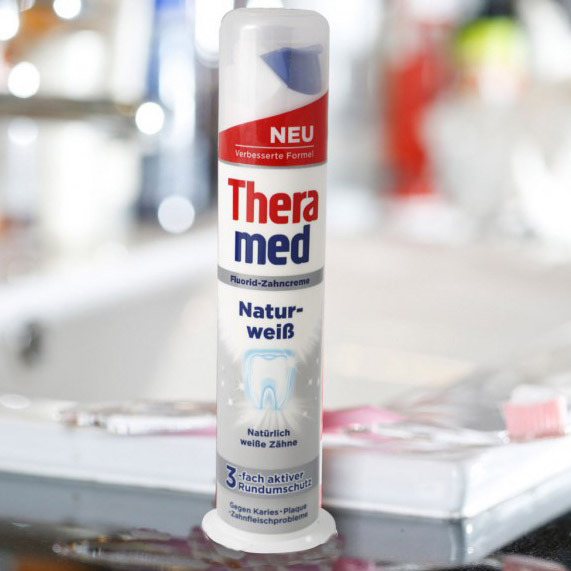 Kem Đánh Răng Theramed Dạng ống Nội địa Đức