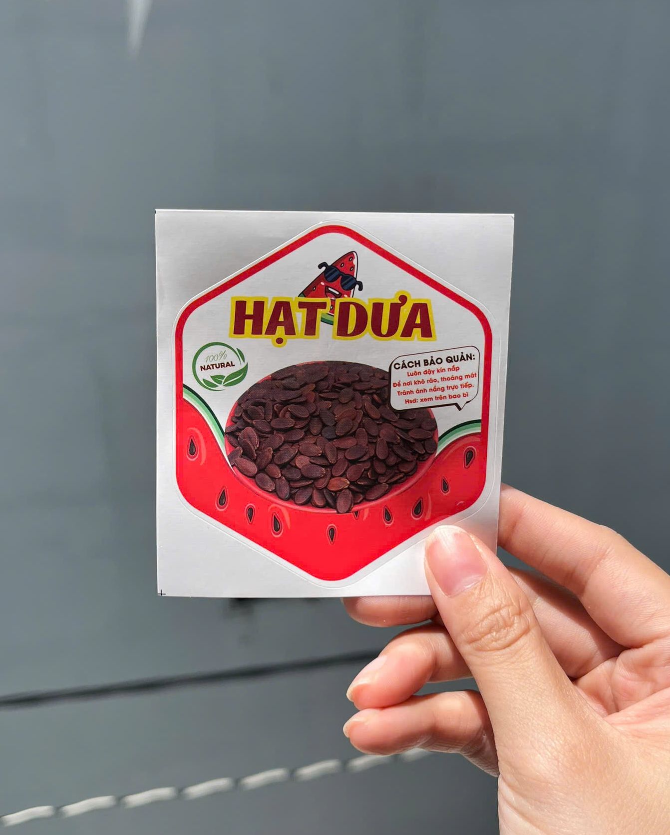 55 tem lục giác 7x8cm - "Hạt dưa"