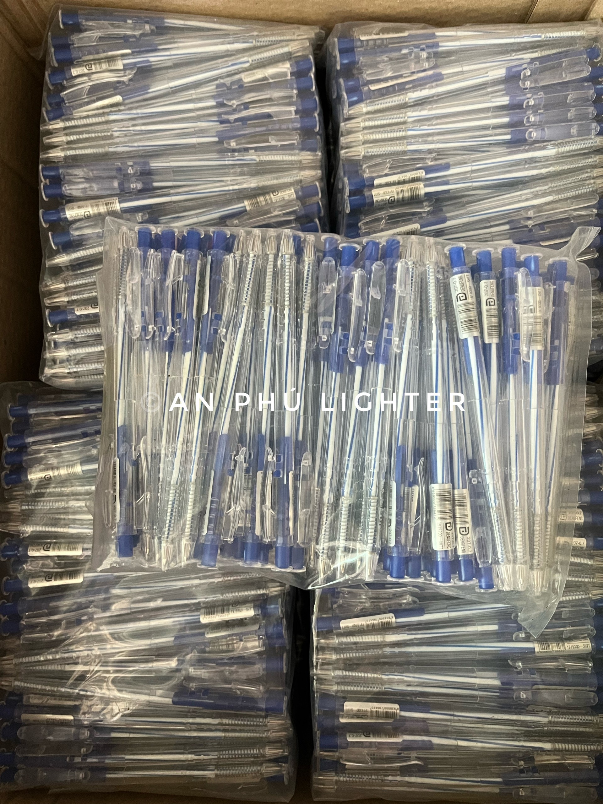 [ CHÍNH HÃNG ] Bút Bi Xá Rẻ DENGFENG 207 -  đầu bi 0.7 ( Bịch 100 cây )